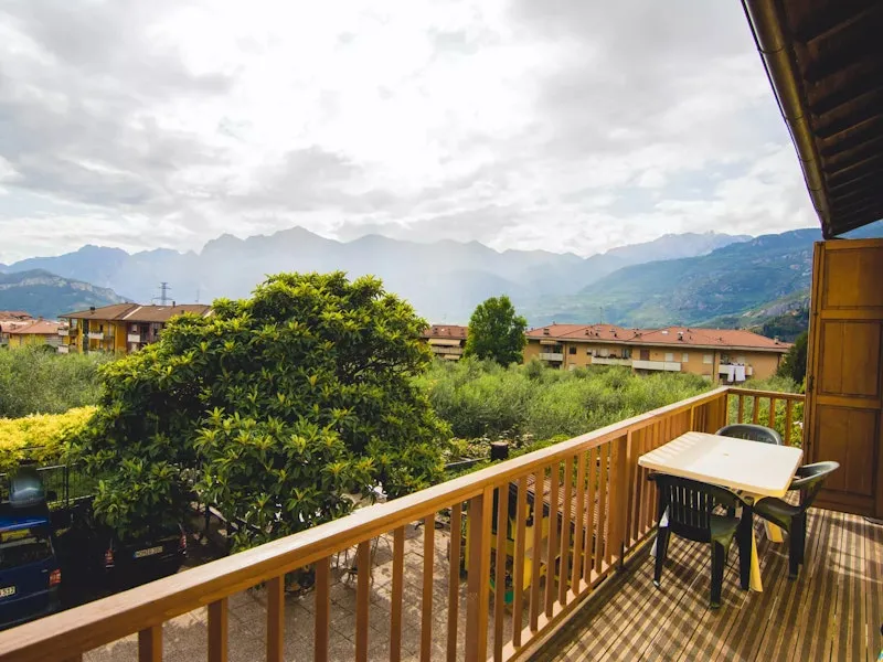 Blick vom Balkon auf die Landschaft