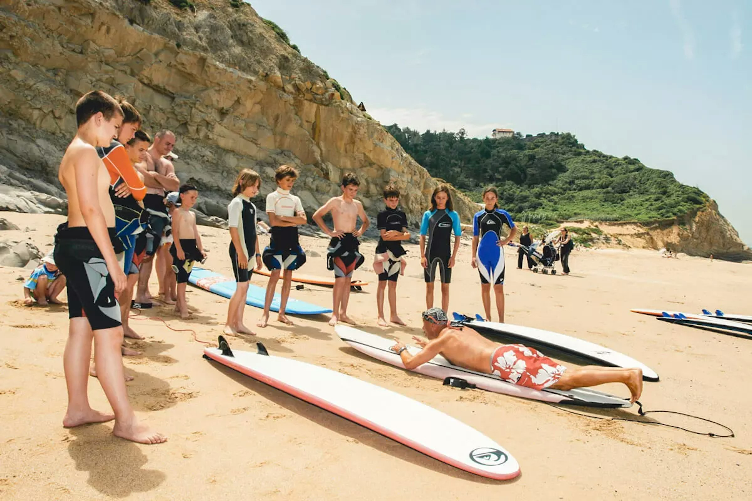 Surfunterricht am Strand