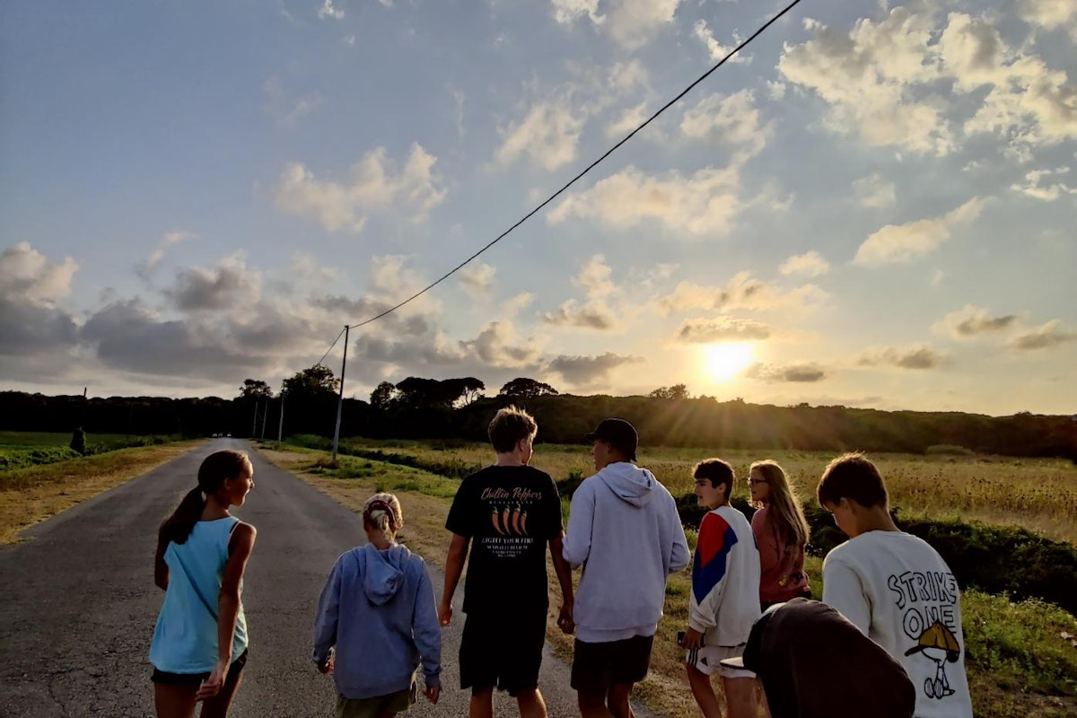 Gemeinsam der Sonne entgegen
